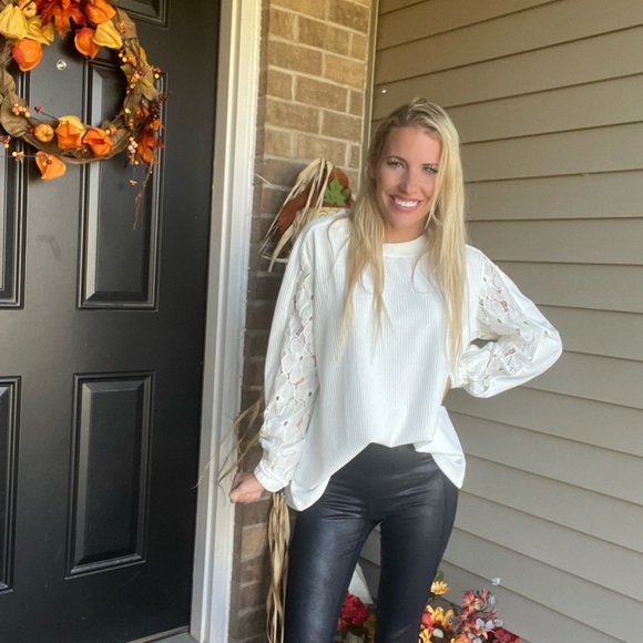 White sweater! Small - Picture 1 of 1